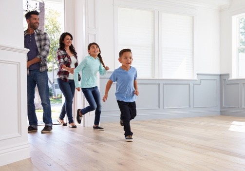 family-running-in-house | Great Floors